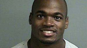 091314-NFL-Montgomery-County-sheriff-office-Adrian-Peterson-PI.vadapt.955.medium.0 (1)