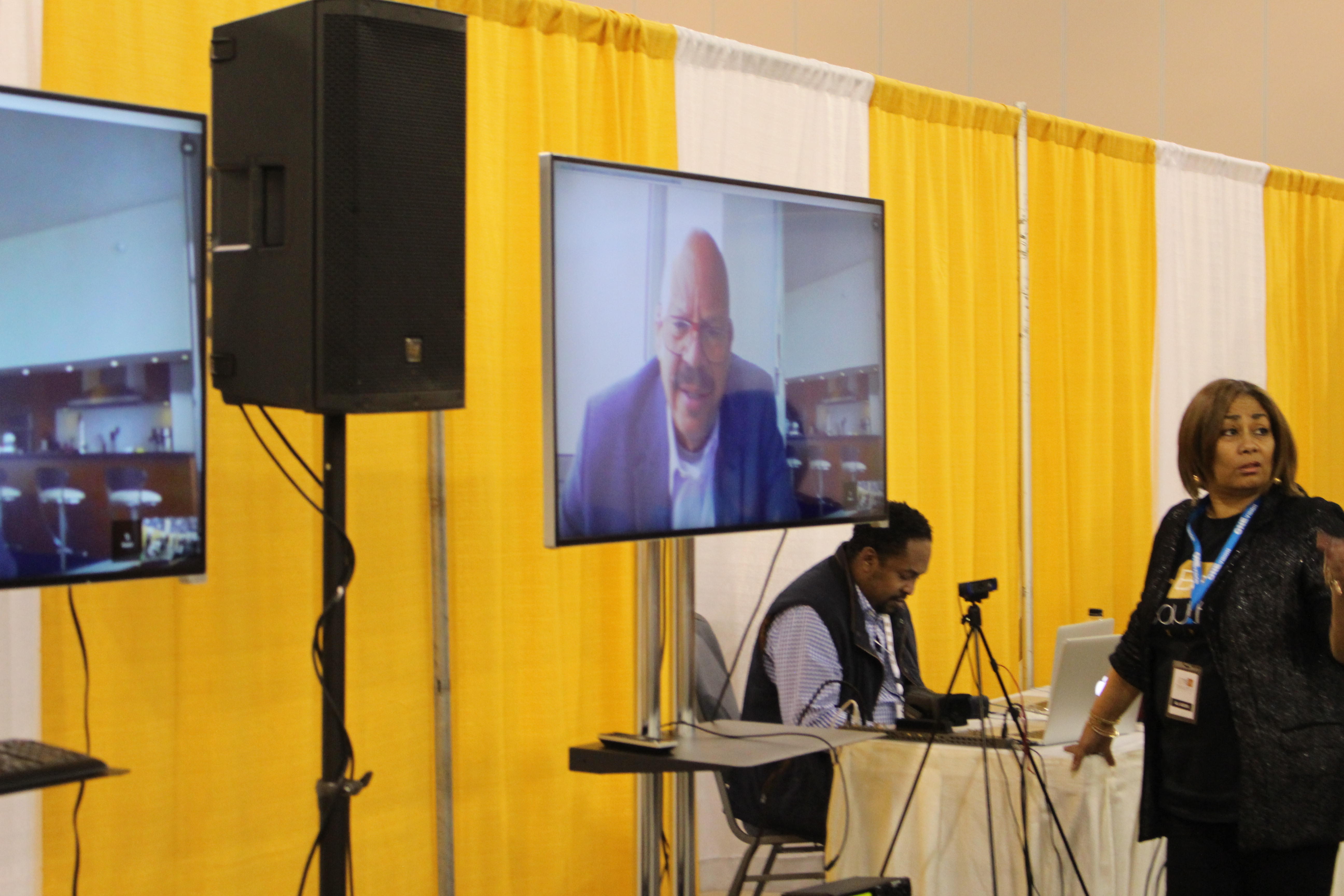 Digital Suite Hangout