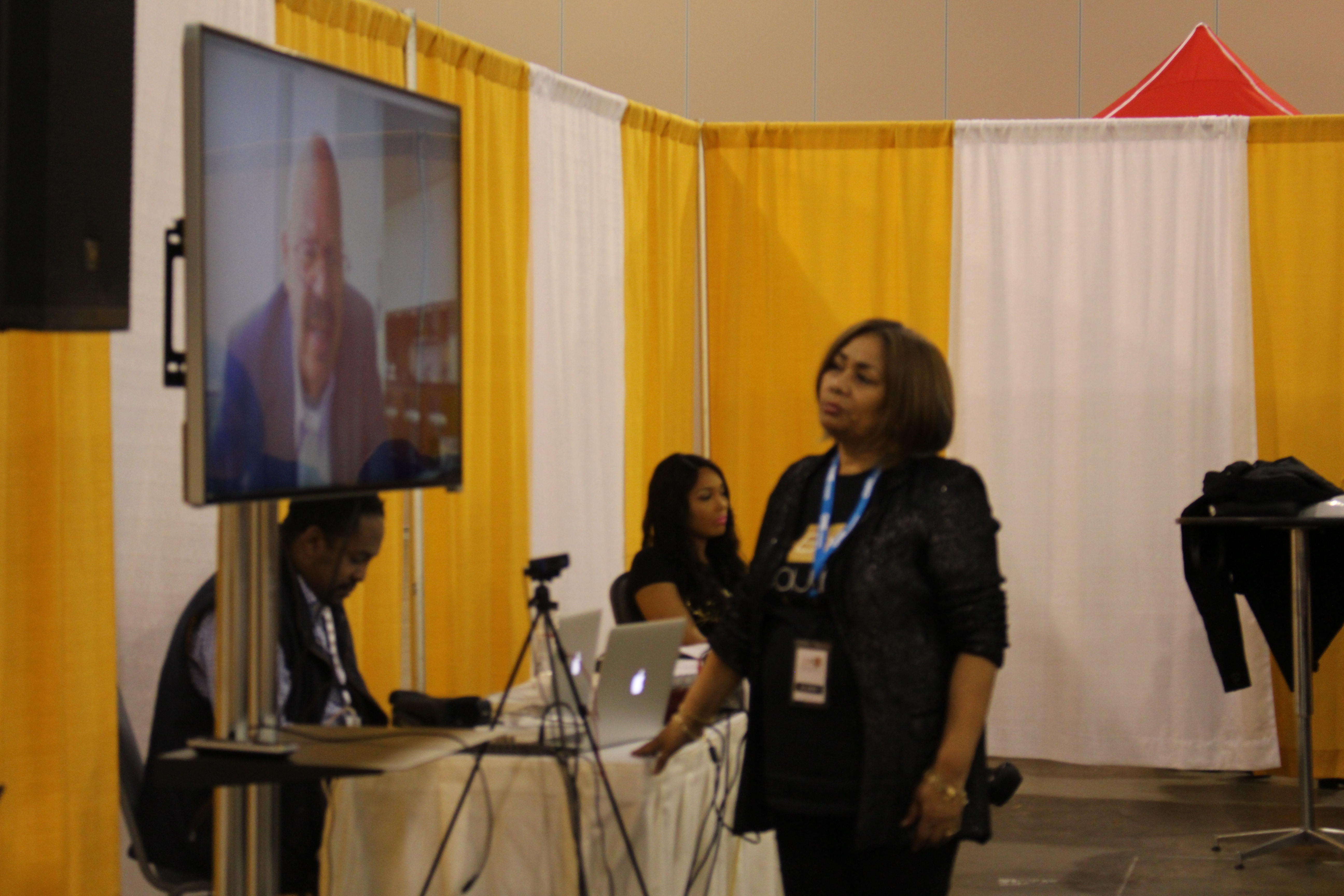 Digital Suite Hangout