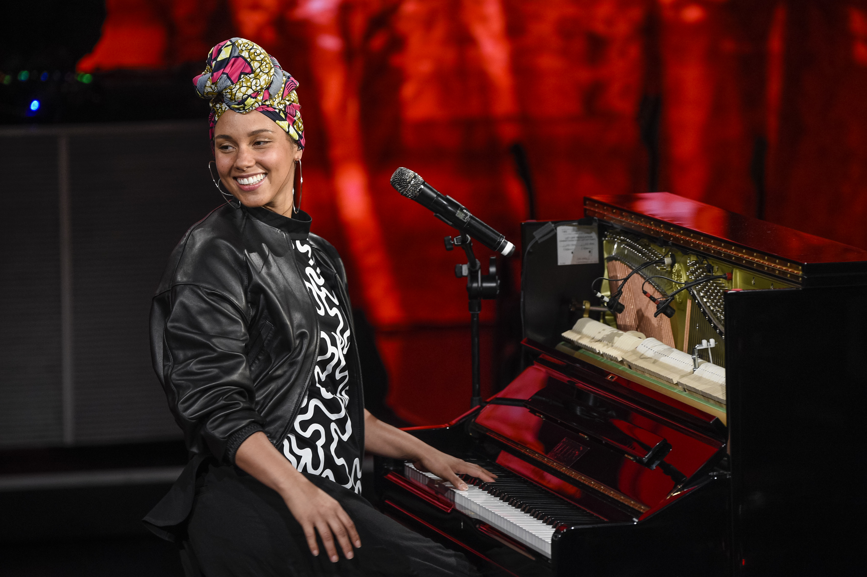 Alicia Keys Performs At 'Che Tempo Che Fa' Tv Show