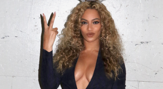 Beyonce Holidays 2016