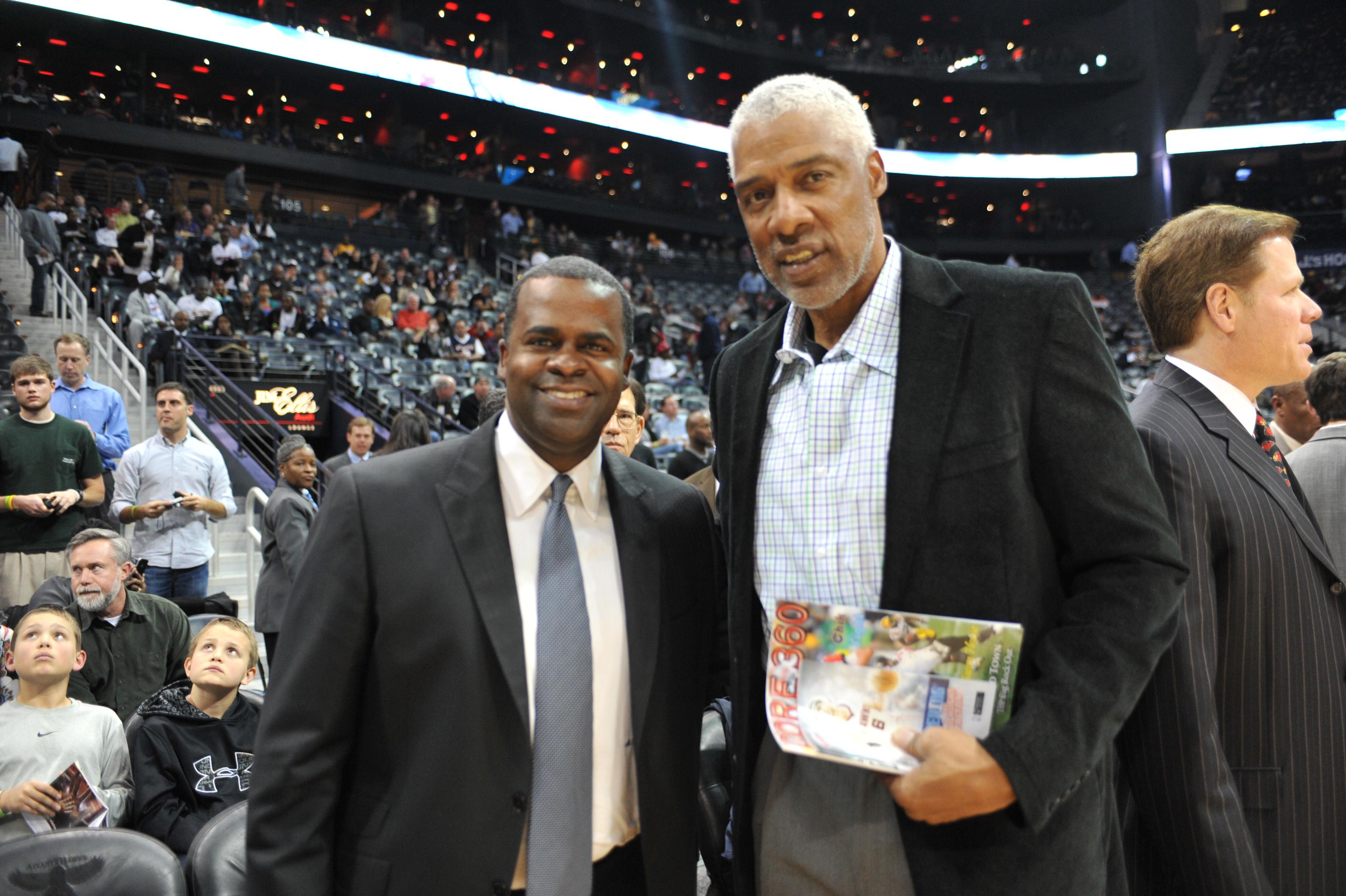 Celebrities Attend The Los Angeles Lakers vs. Atlanta Hawks - March 8, 2011