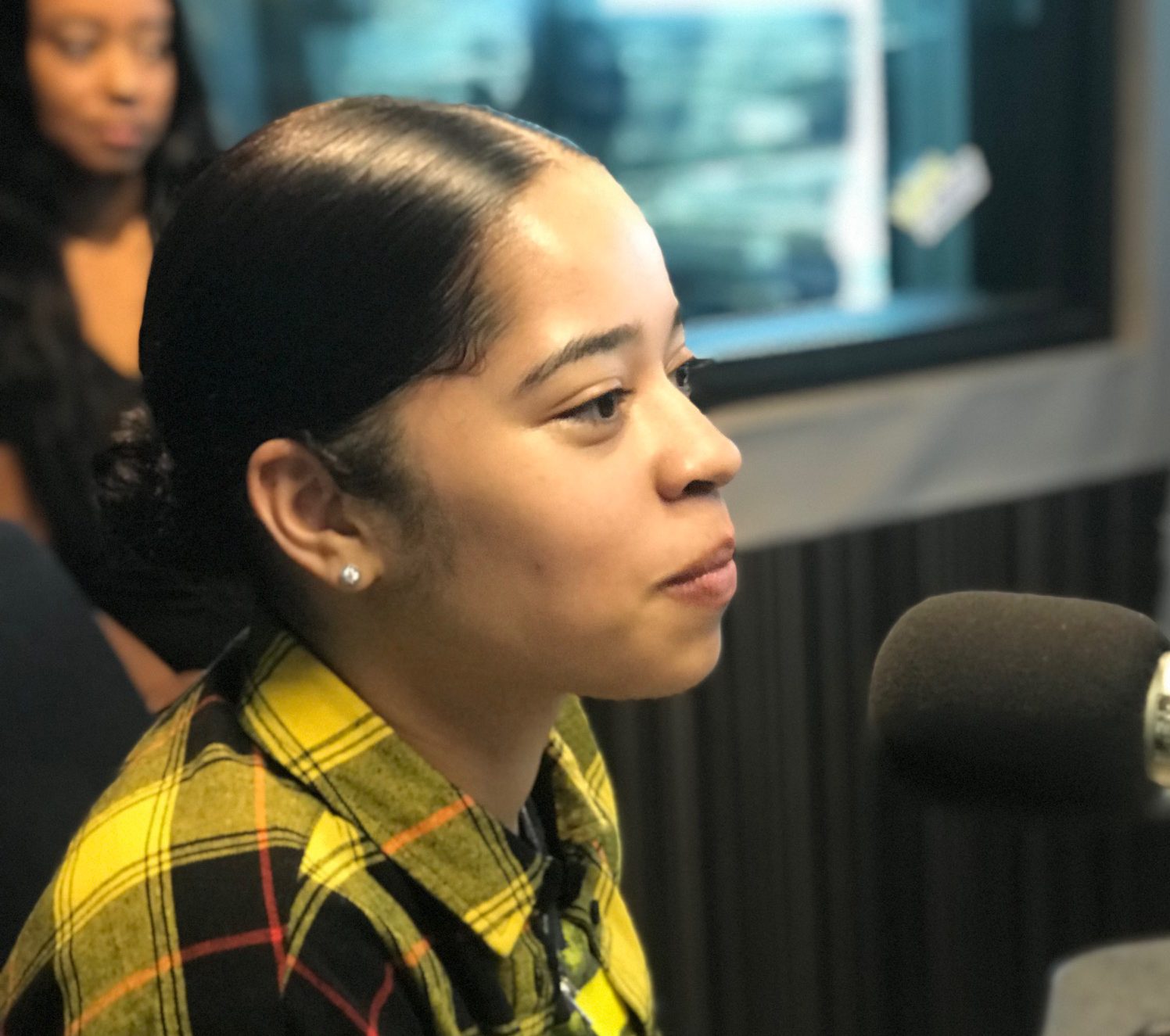 Ella Mai Stops By 97.9 The Beat