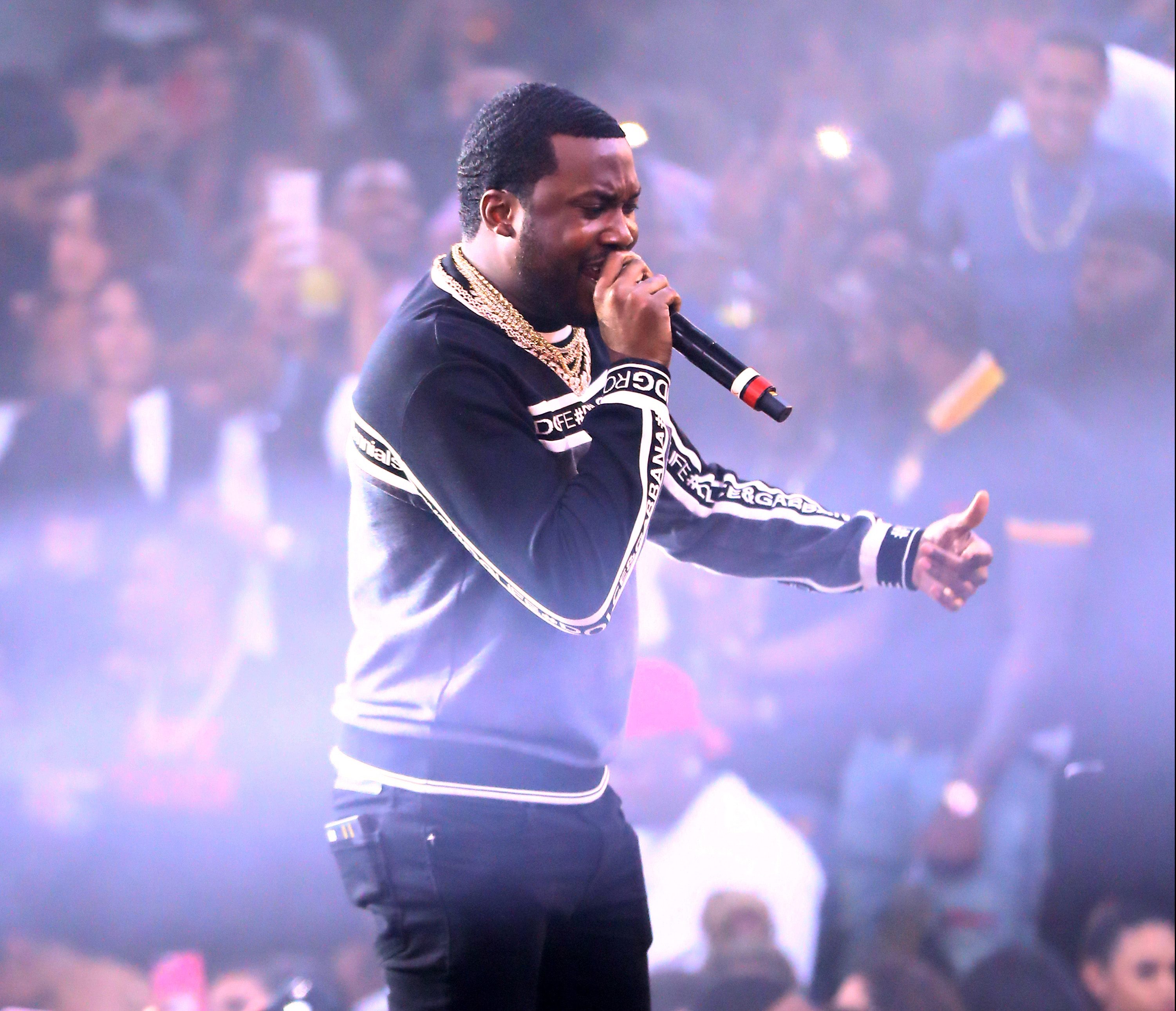 Meek Mill Returns To Drais Nightclub