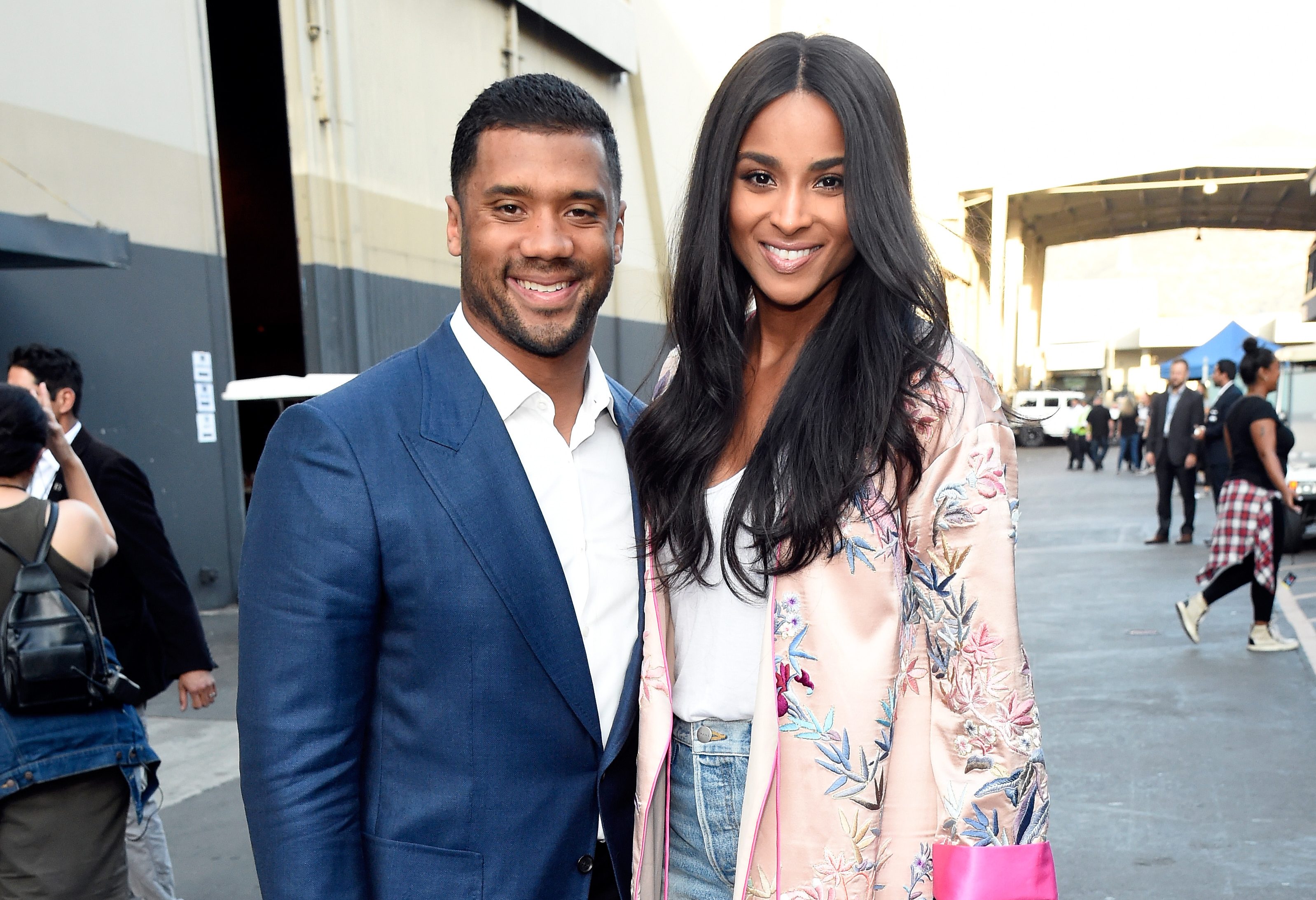 One Voice: Somos Live! A Concert For Disaster Relief - Los Angeles