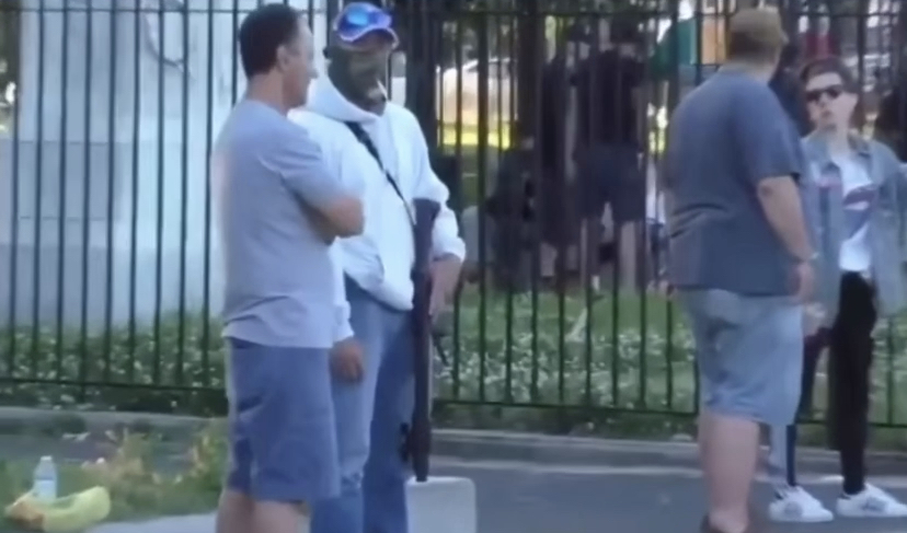 White anti protestor protects christopher colombus statue south philly